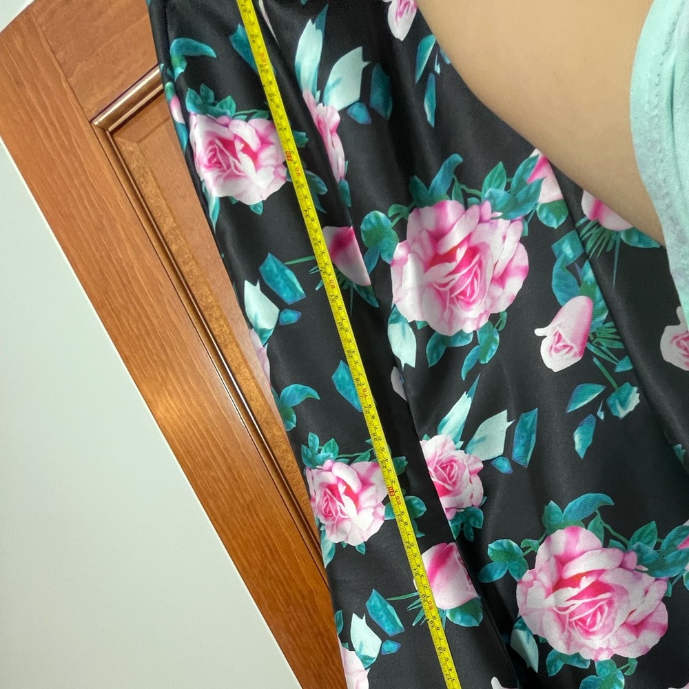 2Cute Two-Piece Floral Prom Dress - Picture 15 of 15